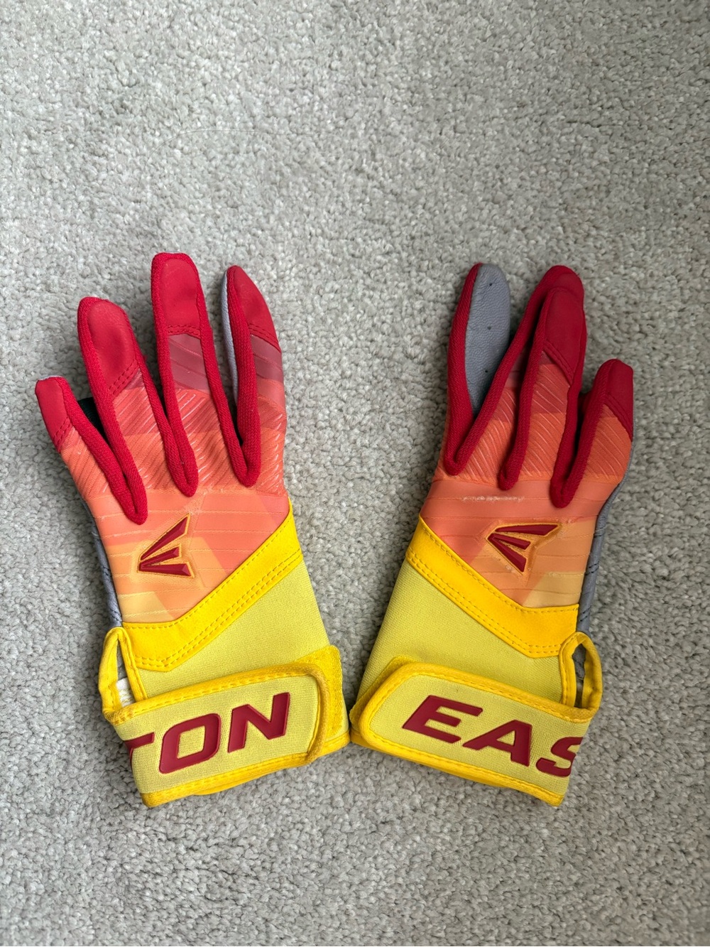 YOUTH EASTON WALK-OFF ETHOS FIRE BATTING GLOVES